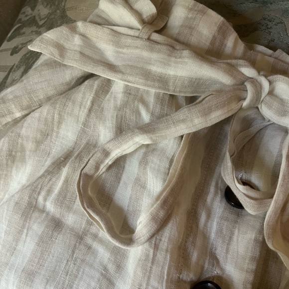 Cream and White Linen Skirt - Picture 5 of 7